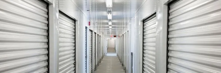 Vista general de las instalaciones de Trasteros Canillejas